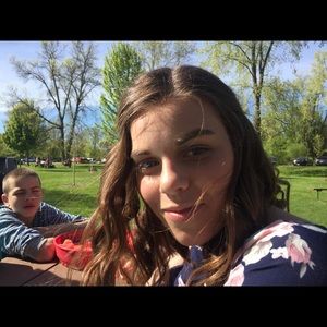 Meet your Posher, Maria